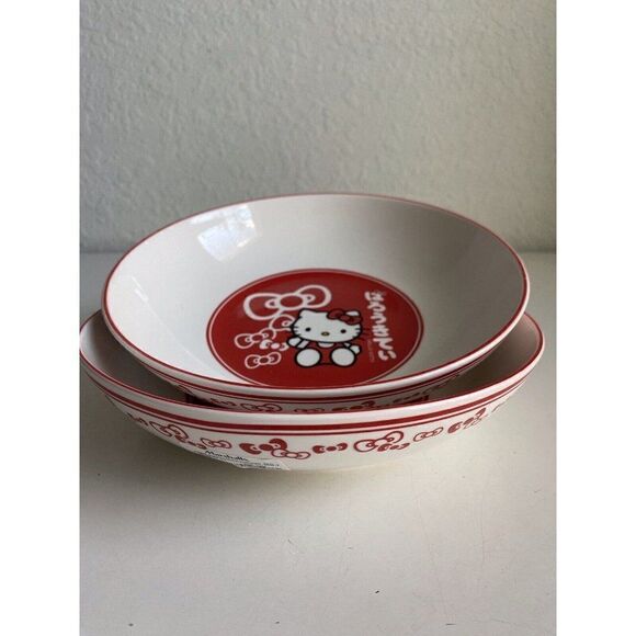 Set Of 2 Sanrio Hello Kitty 9" Ceramic Pasta Dinner Bowls Red Bows NEW - Picture 2 of 11